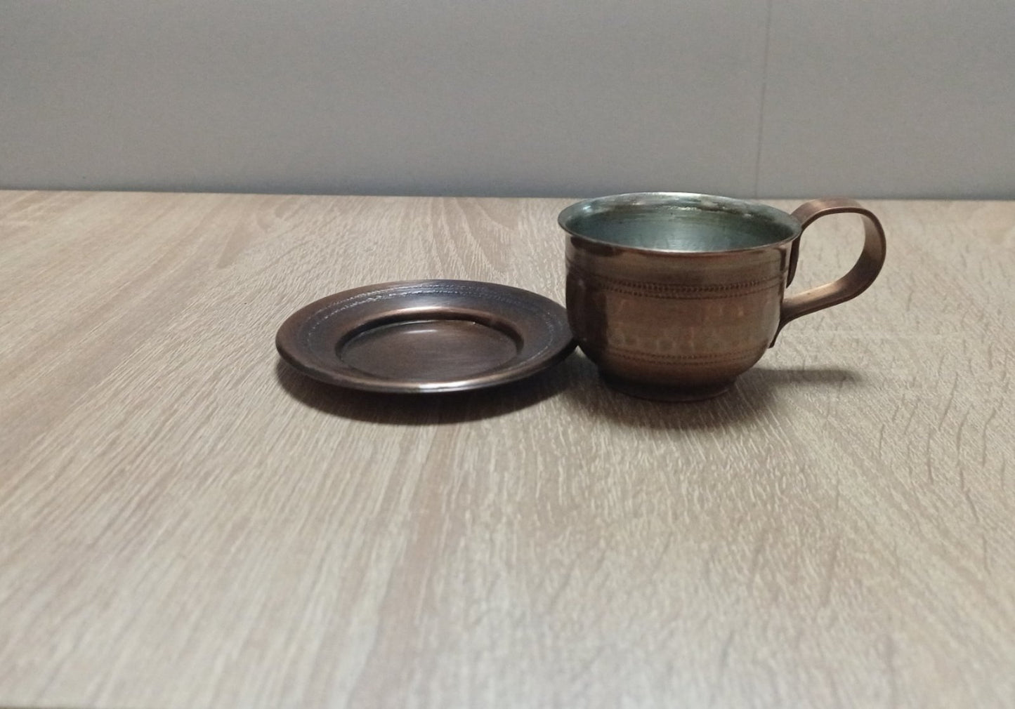 Медна чаша за кафе с чинийка