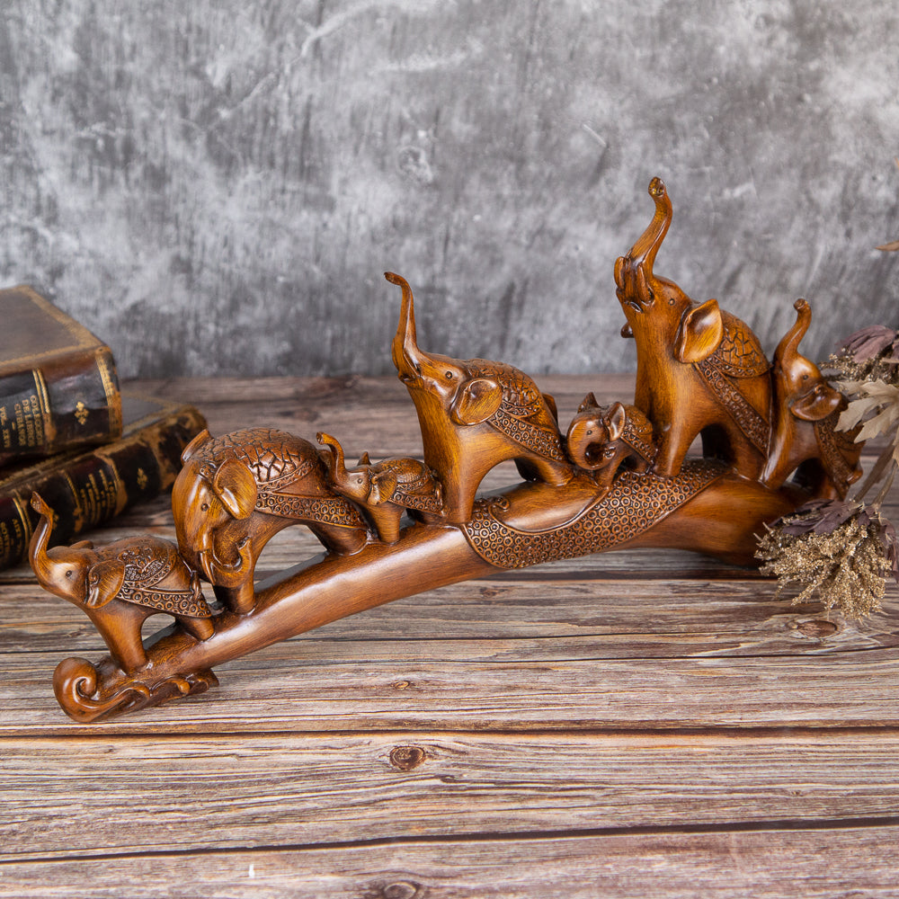 81032514 : Decorative statuette – Elephants on the road