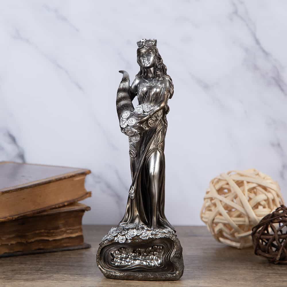 81032279 : Decorative statuette Fortuna – The Path to Abundance