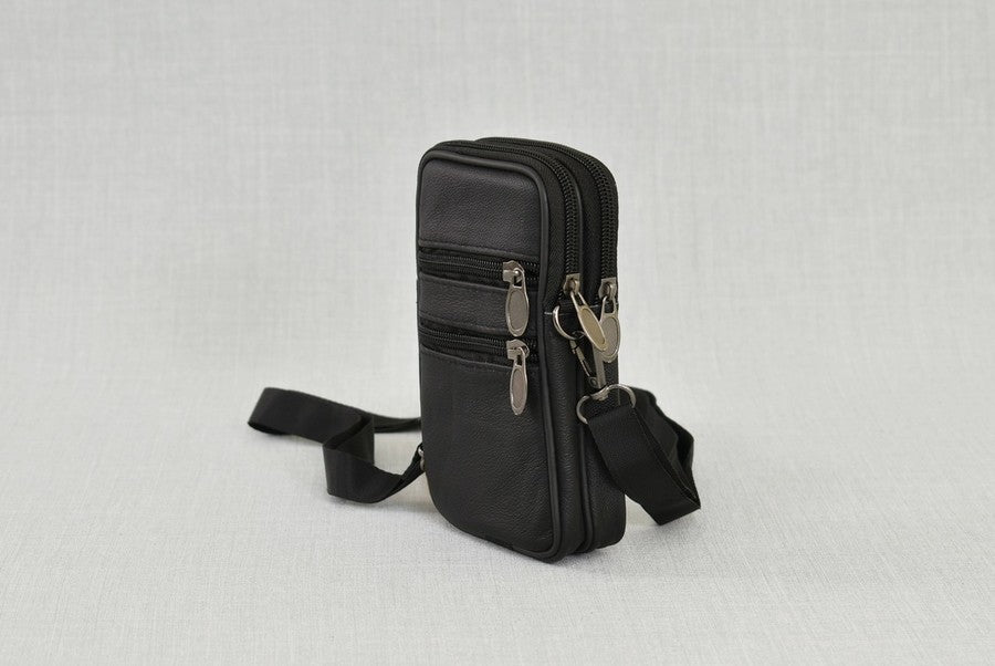 6832 Men's bag, genuine leather