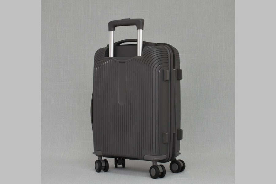 PP 4001 Carry-on suitcase 18"