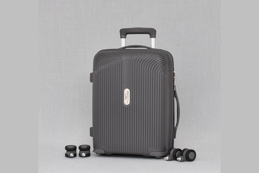 PP 4001 Carry-on suitcase 18"