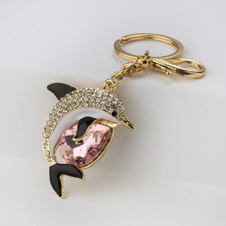 GF110: Dolphin keychain