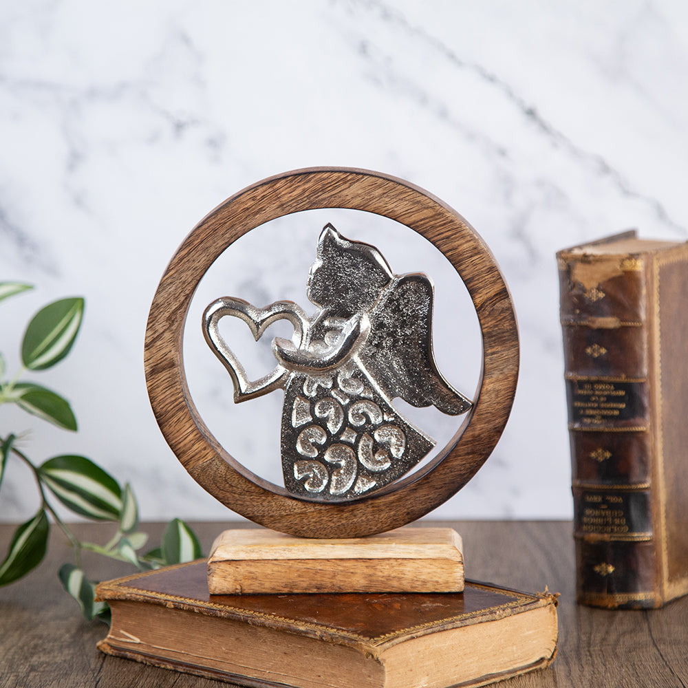 81033029 Decorative statuette - Angel with a heart