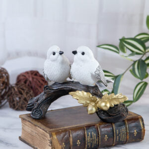 81033811 Decorative statuette - Birds on a branch