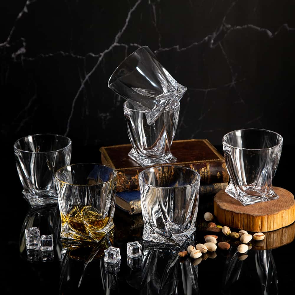 Whiskey glasses from the Quadro series - 340ml