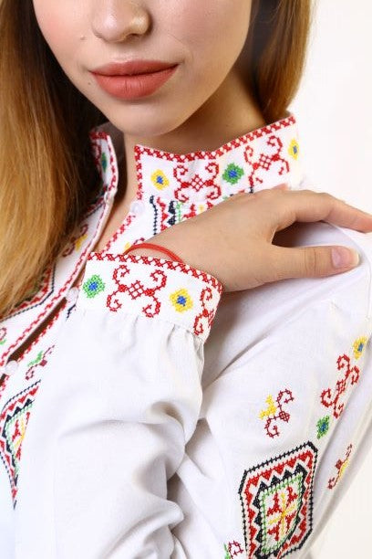 Дамска граовска риза - бродирана