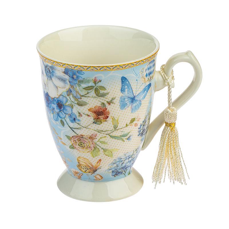 959102 Coffee/tea cup - flowers and butterflies collection