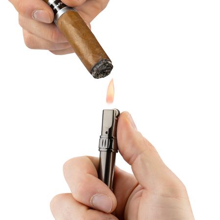 SF264GU: SILVER FLAME Lighter