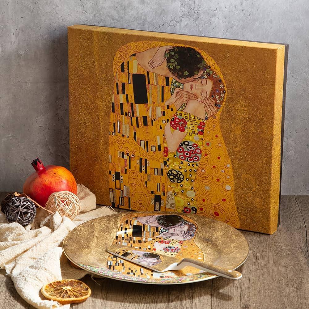 76029505 Cake plate with spatula from the Kiss series