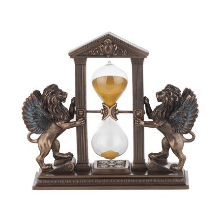 WU173 : Hourglass