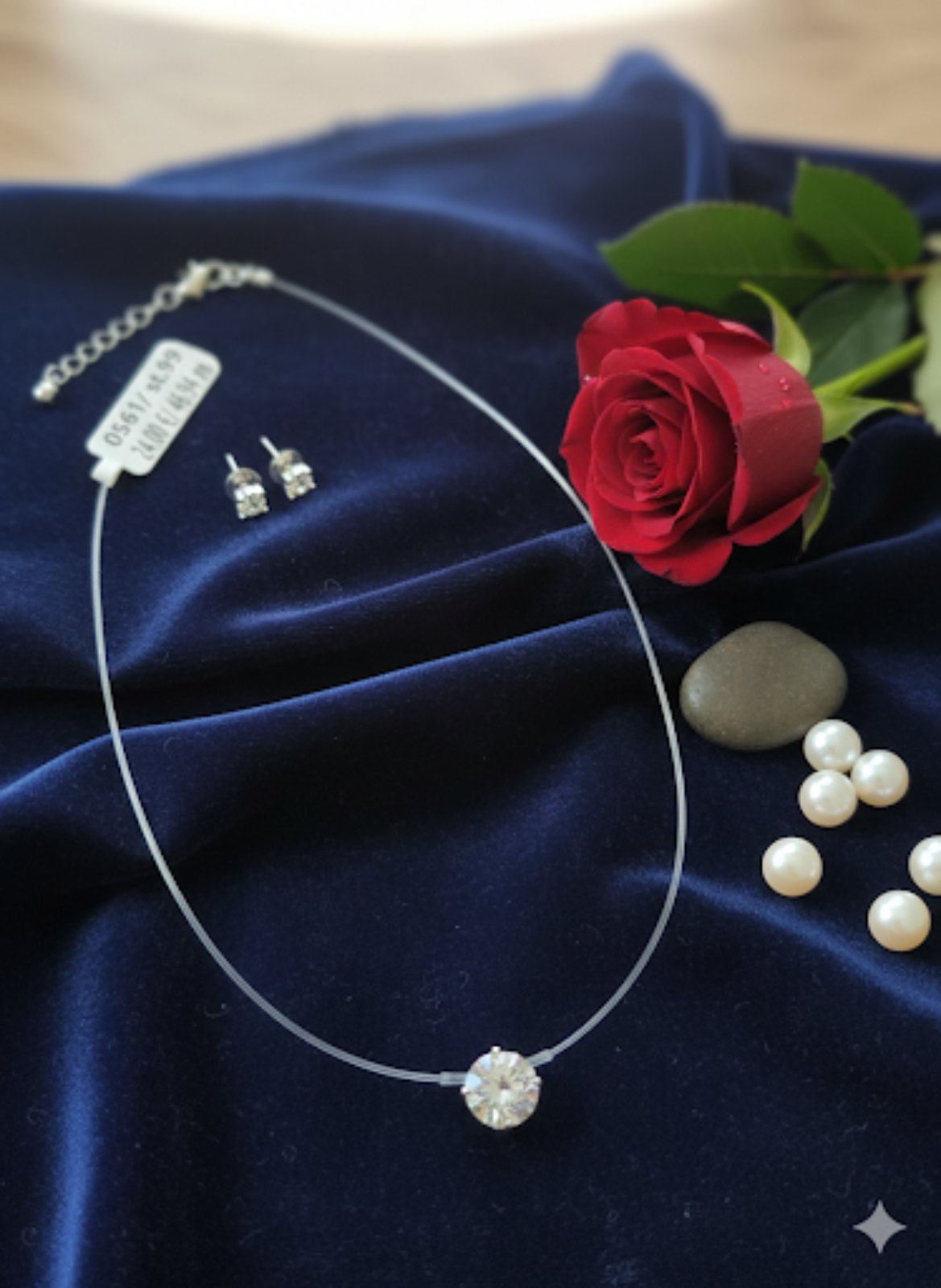 0561  Сребърно колие с корда