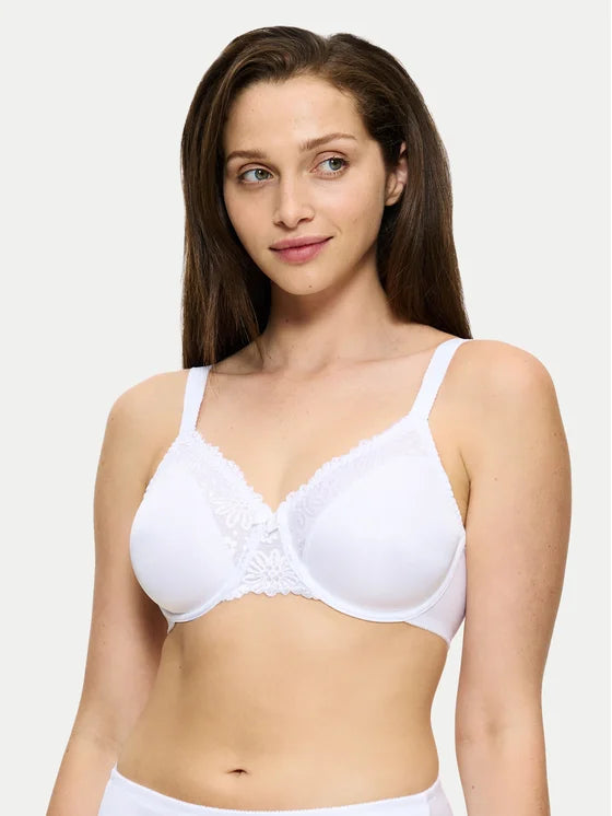 10166306 Сутиен Triumph Ladyform Soft