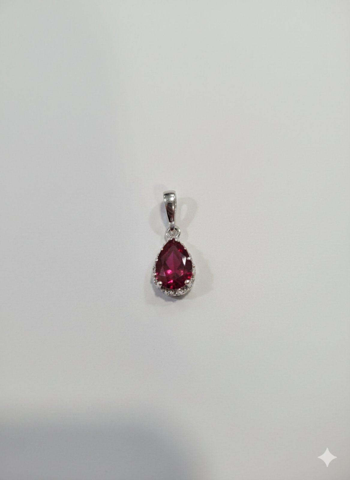 K 2949 / 491 Сребърни бижута с камък рубин. Сребро с рубин