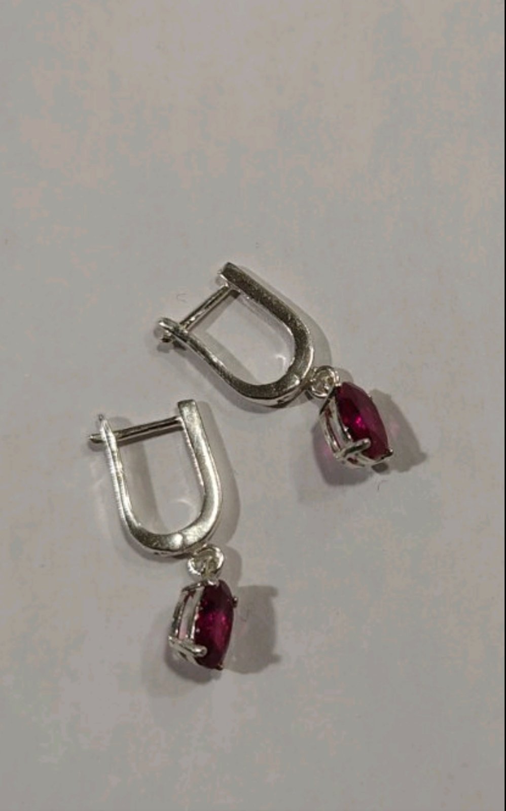 K 2367/ 491 Сребърни бижута с камък рубин. Сребро и рубин