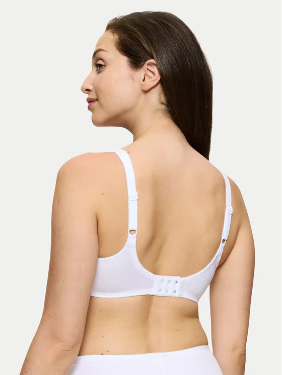 10166306 Сутиен Triumph Ladyform Soft