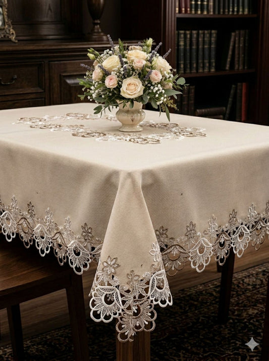 6384 Луксозна покривка за маса 130/180 Празнична покривка за маса.