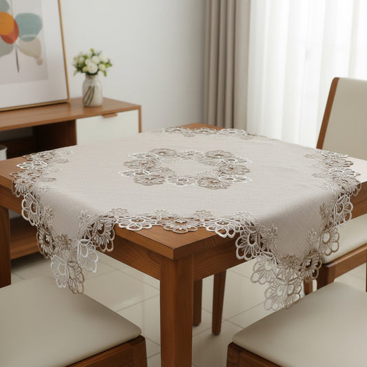 6384 Луксозна покривка- каре за маса