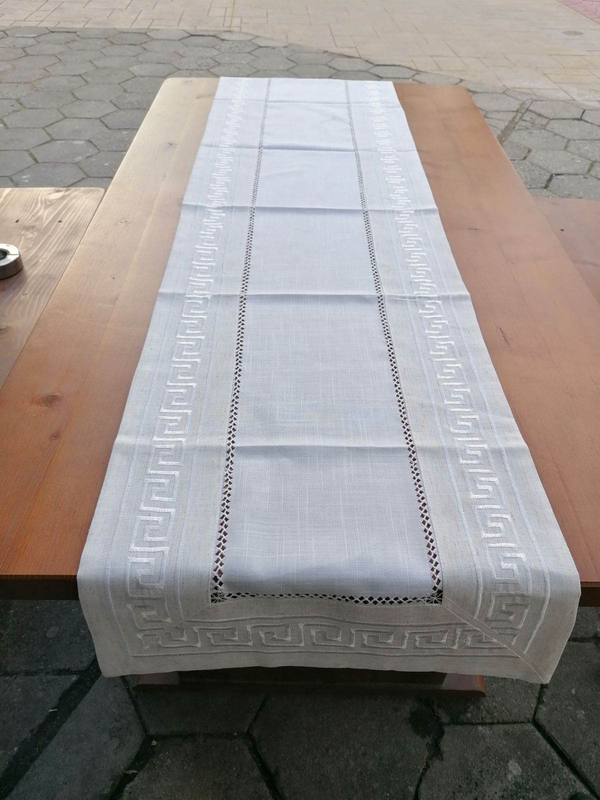 SG 01-1 Стилна покривка ,тишлайфер, каре за маса 40/180