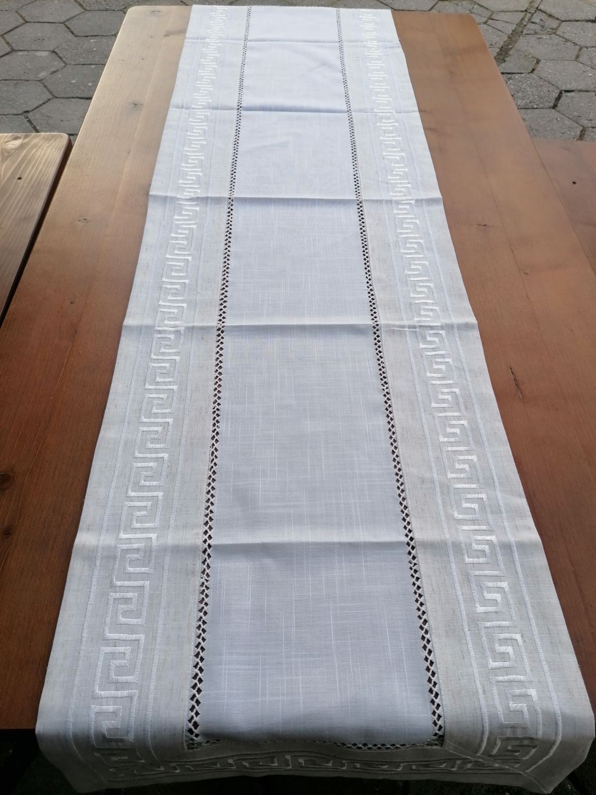 SG 01-1 Стилна покривка ,тишлайфер, каре за маса 40/180