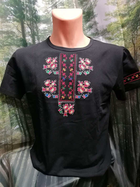 Men's black T-shirt with Gabrovo embroidery