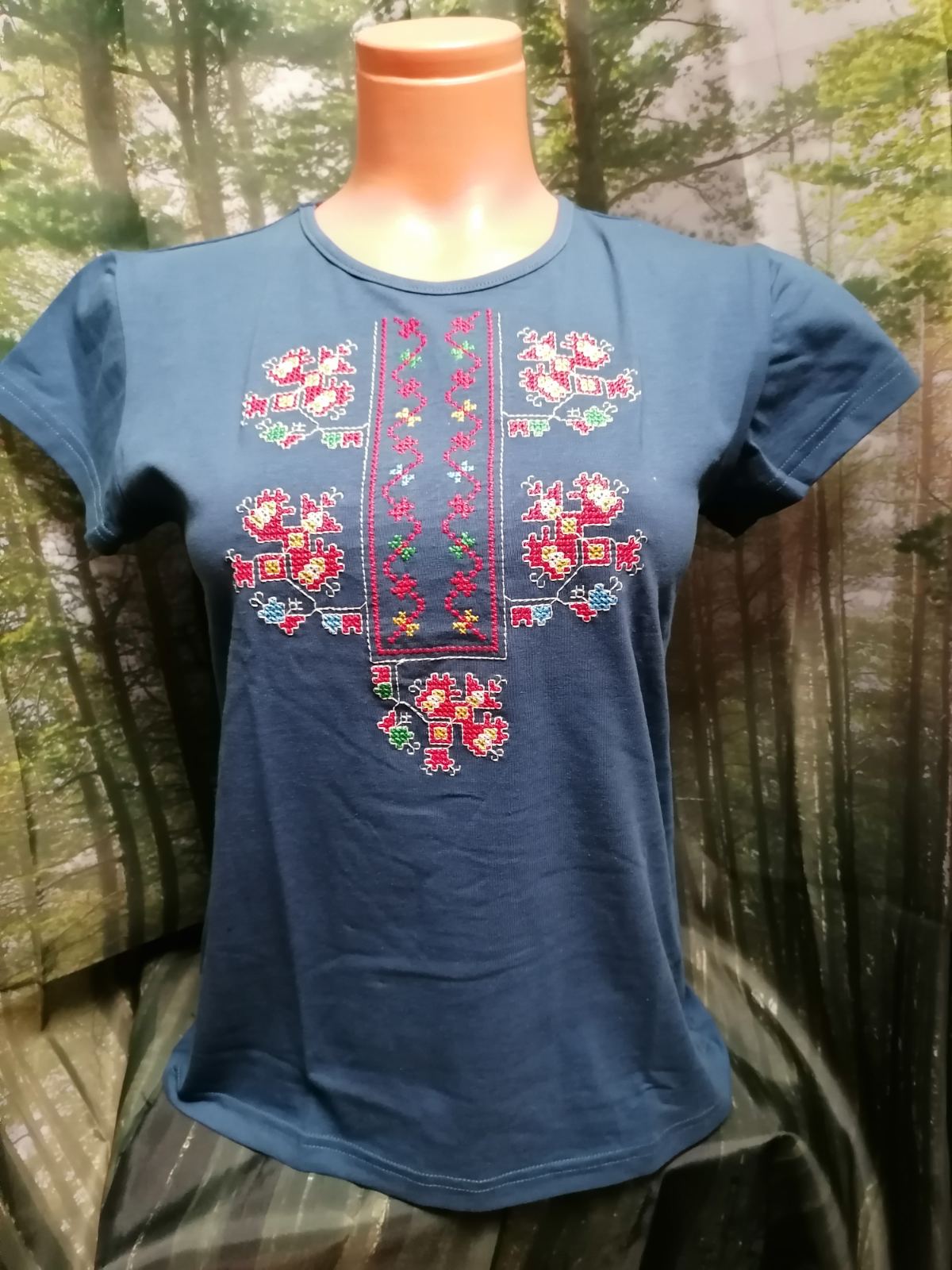Women's blue t-shirt with Gabrovi embroidery - embroidered