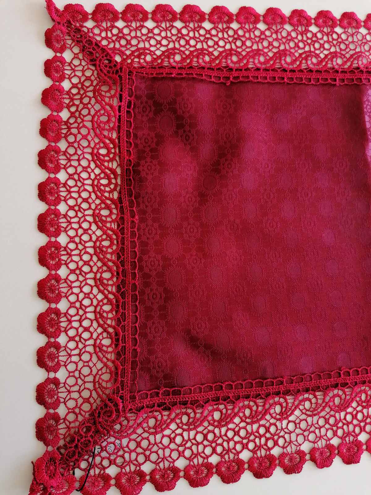 3265 Луксозни покривки, карета, тишлайфери, покривки. 40/80