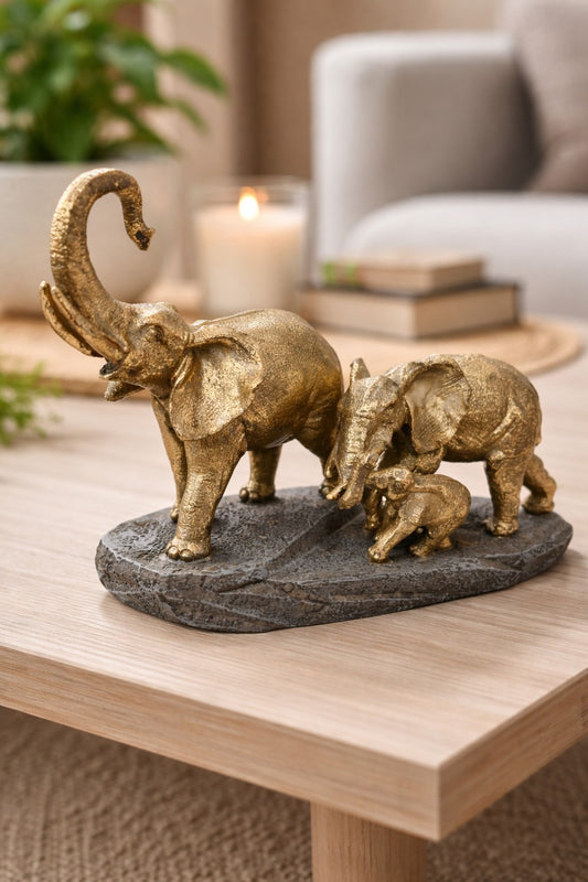 12302300 Декоративна фигура слонско семейство