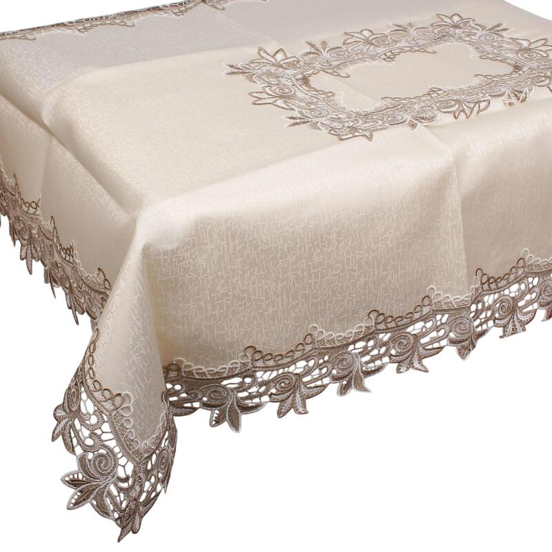 8343 Покривка - каре - тишлайфер за маса.