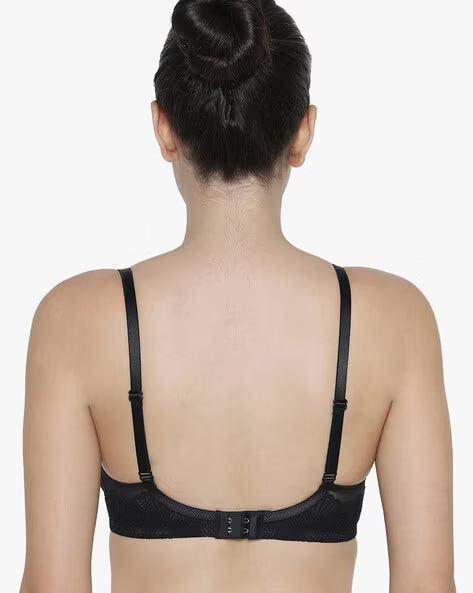 10194089 Луксозен сутиен триумф с дантела и банел Lace Spotlight