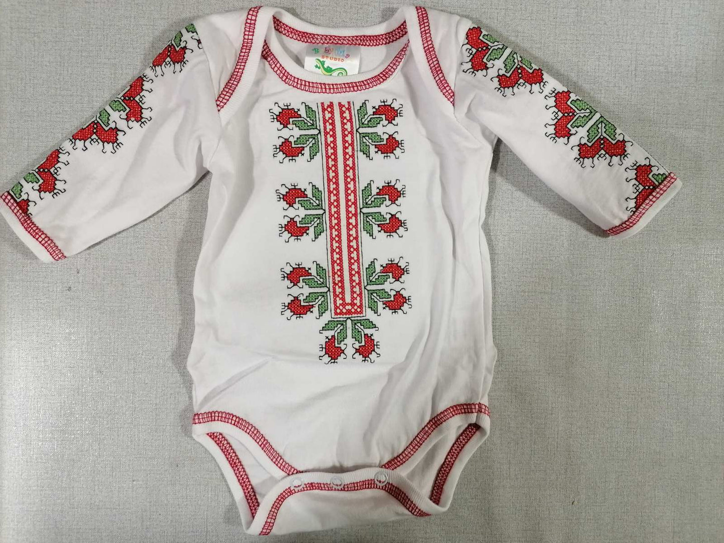 2501 Бебешка народна носия за момиче