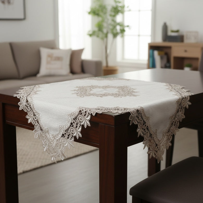 8343 Покривка - каре - тишлайфер за маса.