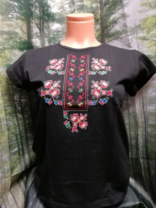 Women's black t-shirt with Gabrovi embroidery - embroidered