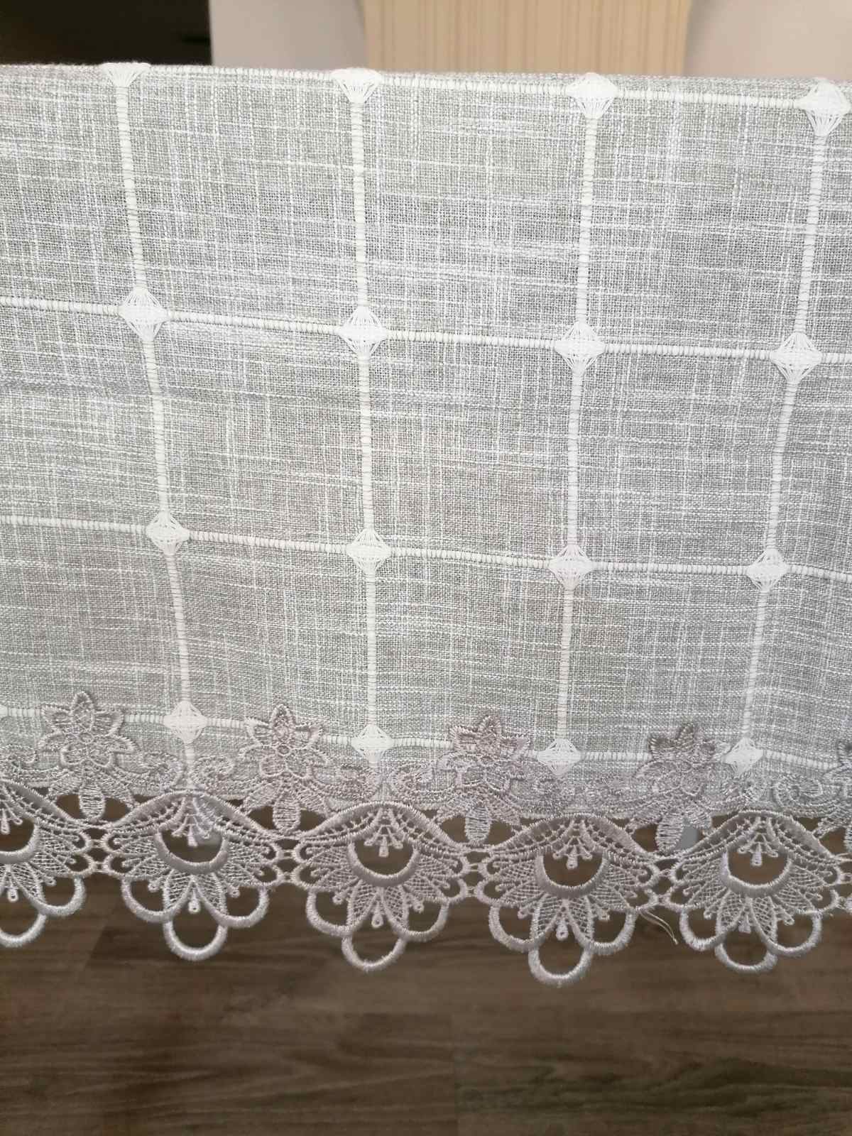 207 Луксозна покривка за маса 130/180 Цвят сив.