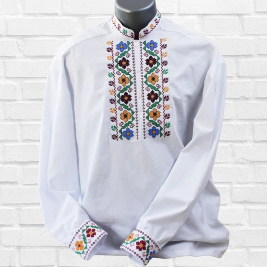 24033 Бяла мъжка бродирана риза