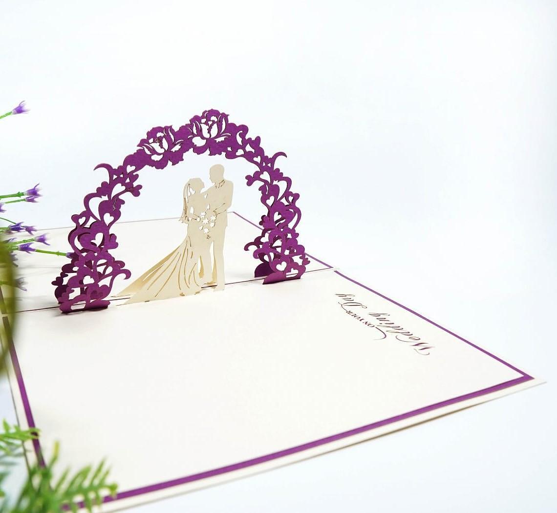 Поздравителна картичка Pop-up "Сватбена в лилаво" 10736