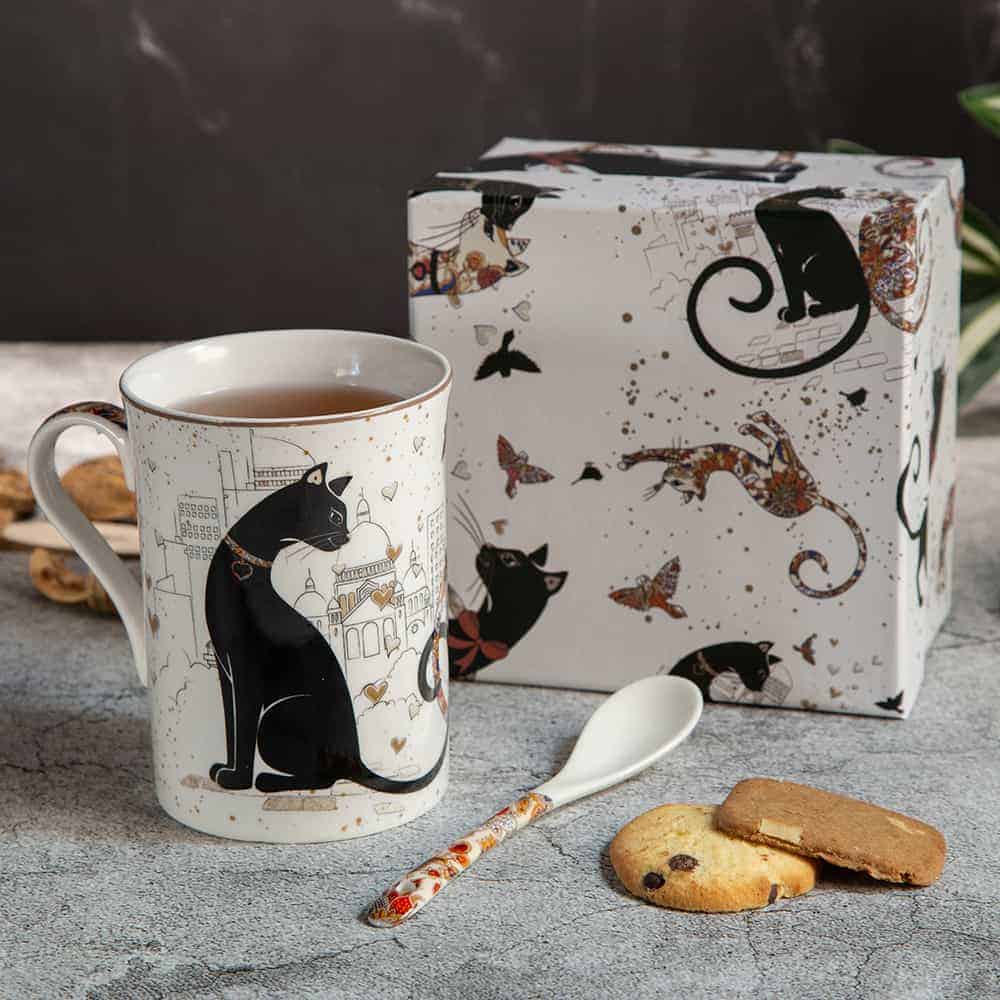79029140 Подаръчна чаша от серията Котките с лъжичка - 300мл