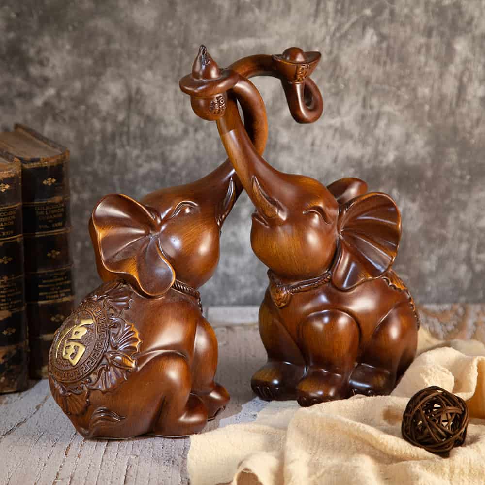 Decorative figure - Happy elephants