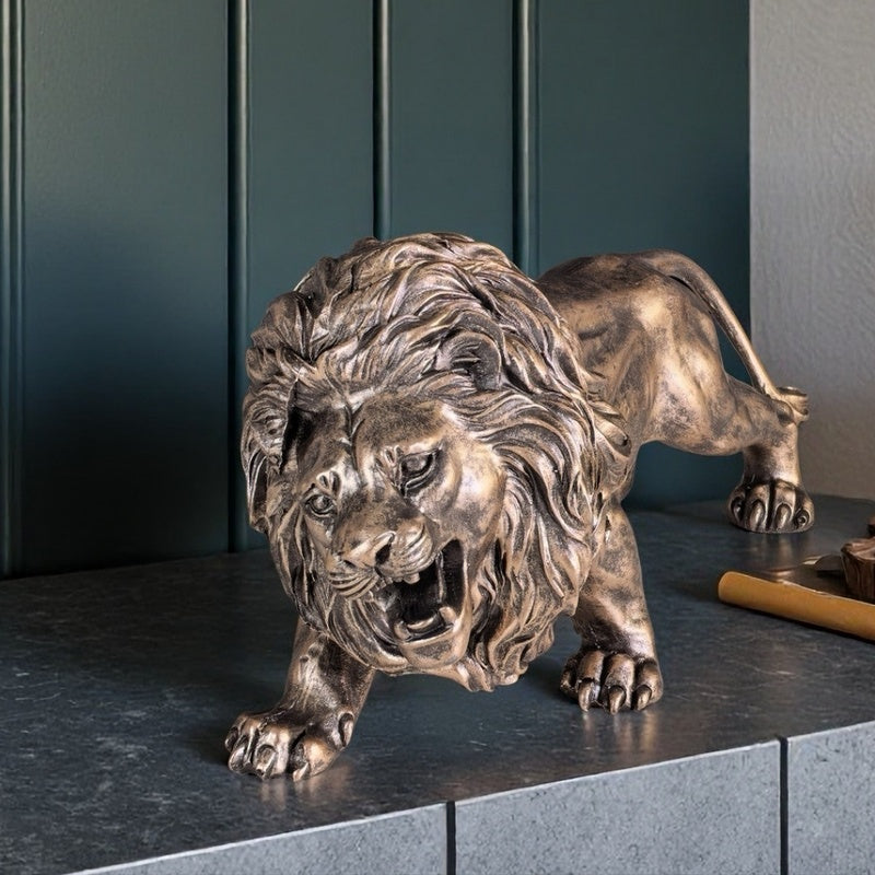 81035809 ЛЪВ -Декоративна статуетка - Лъвска ярост