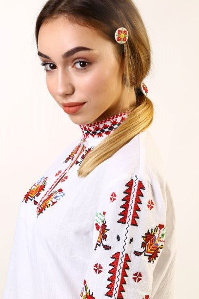 Women's Thracian shirt - embroidered 