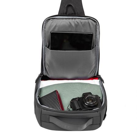 K013-1: Мъжка раницa през рамо Silver FLAME