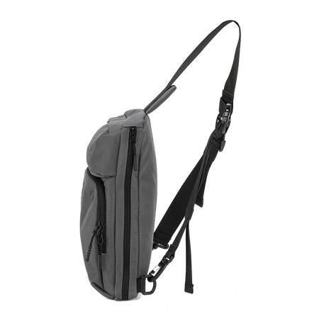 K012-1: Мъжка раница през рамо SILVER FLAME