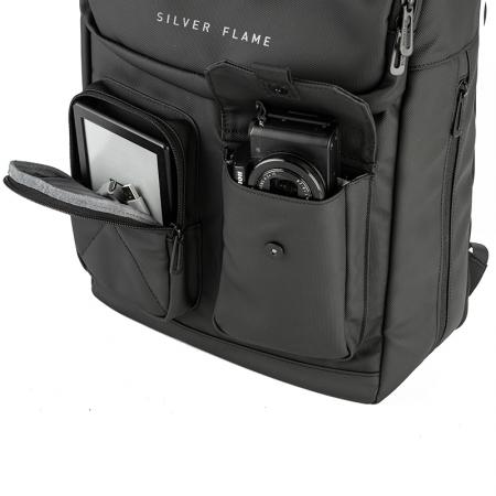 K002: Черна раница за лаптоп 15,6" Silver Flame