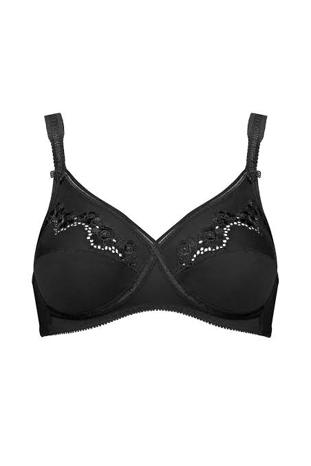 10008400 Сутиен Триумф, памучен без банел Elasti Cross + Cotton 99% Налични от обявените. Изпращаме веднага
