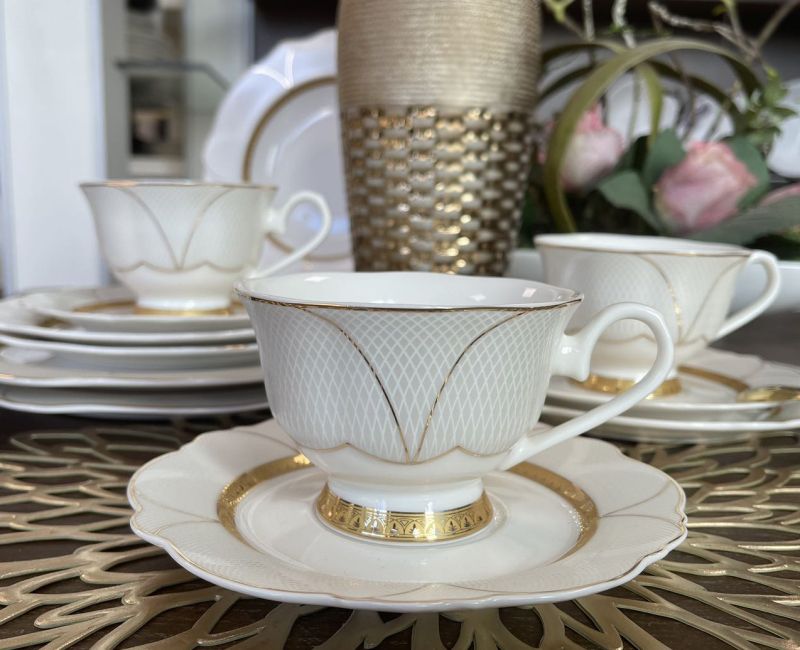 Cups for cappuccino or tea 12 pieces Royal Gold by Morello 